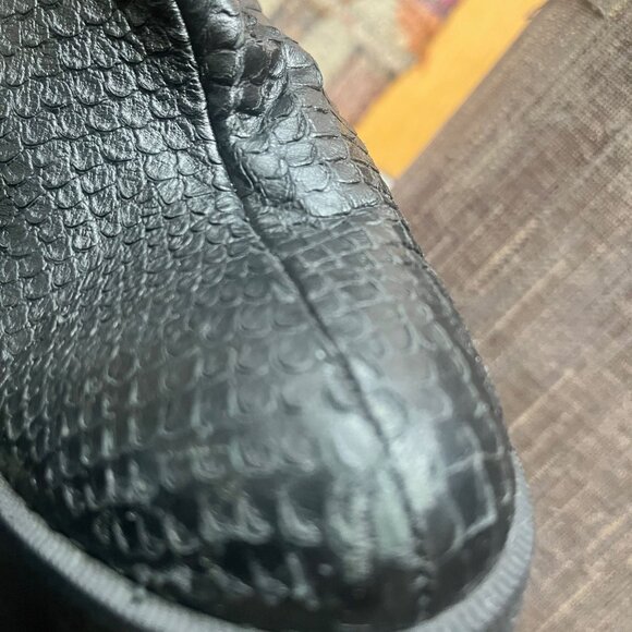 ROBERT CLERGERIE Black Leather Snake Embossed Wedge Ankle Boots Size 8 - Picture 7 of 9